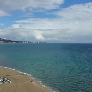 Seafront With Open-air Heated Pool Fuengirola